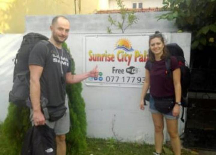 Sunrise City Palace Негомбо Екстериор снимка